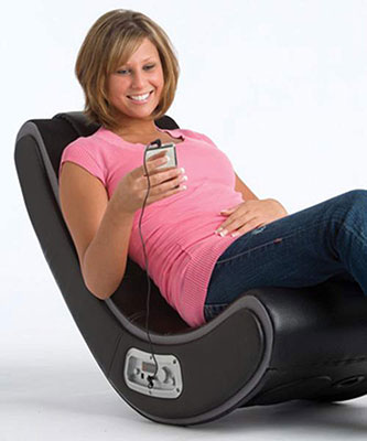 woman-using-the-Ace-Bayou-V-Rocker-5130301-SE-Video-Gaming-Chair