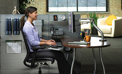 office-ergonomics-at-the-computer