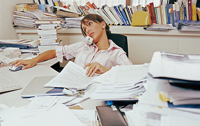 office-ergonomics-tips-answering-calls