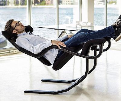 using-a-zero-gravity-chair